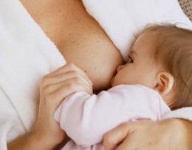 Кормление ребёнка: только ли грудью?