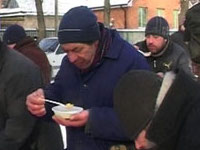 В Ростове организована раздача бесплатных обедов для малоимущих